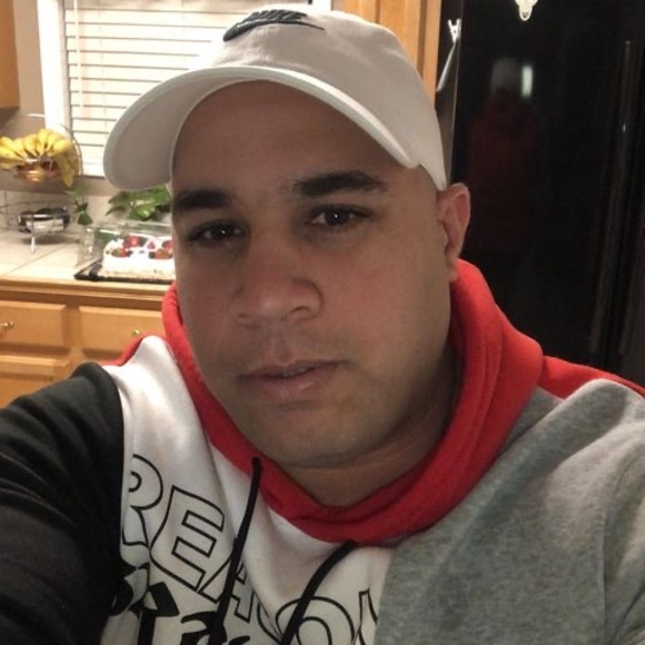 Meet your Posher, Raul - Picture 1 of 1